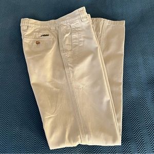 Mountain Khakis. 31”x32”. Slim Fit.